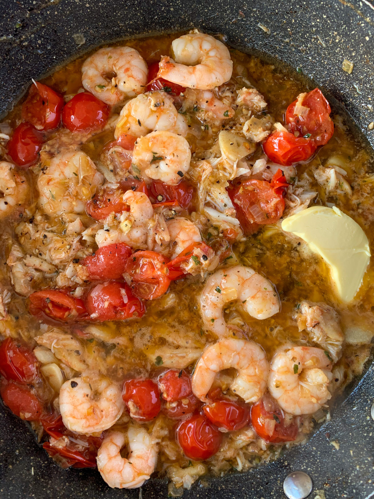 Prawn and Crab Linguine | Spicy and Fresh | Chilli & Life