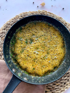 garlic and parmesan butter sauce