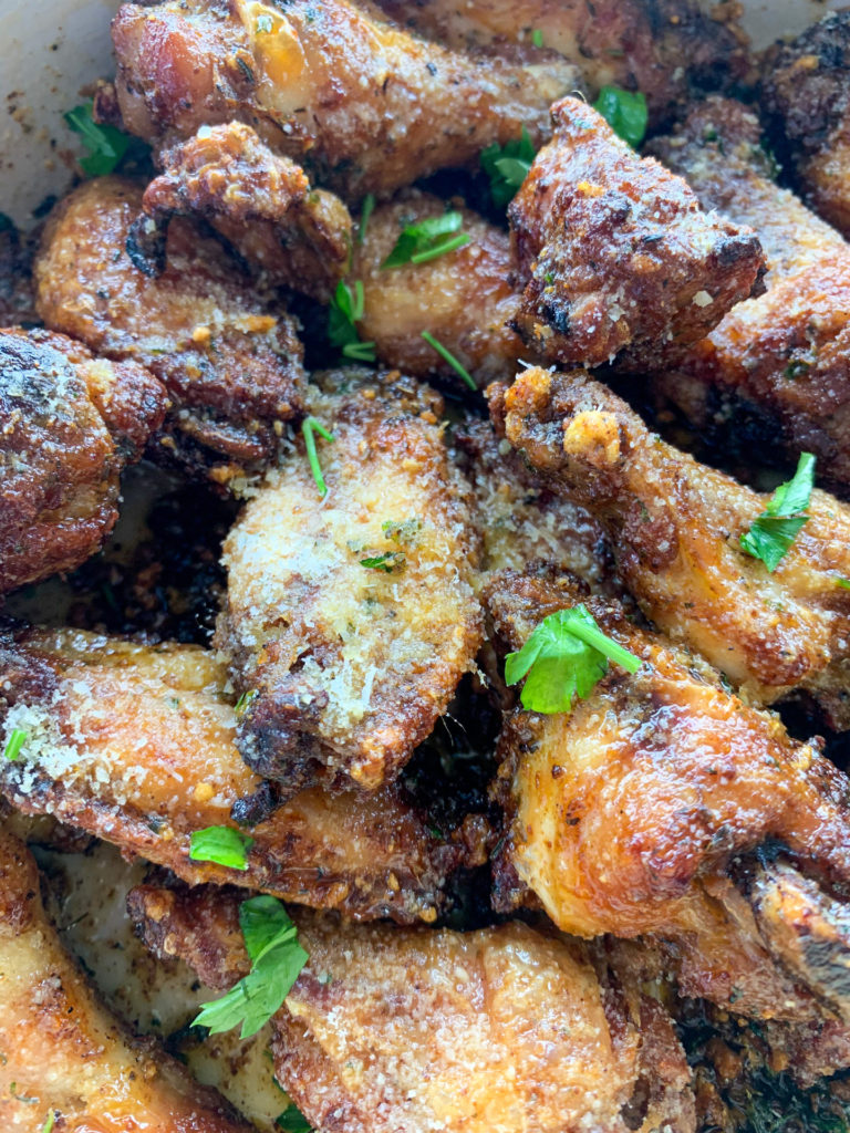 garlic and parmesan wings close up