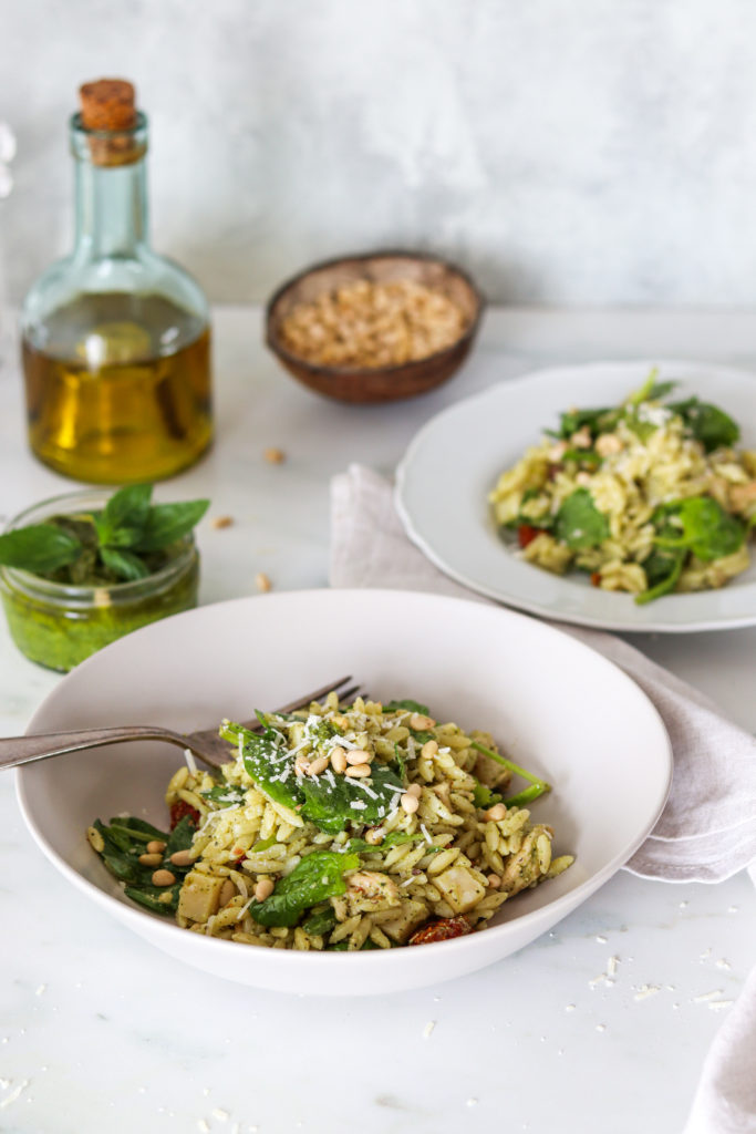 Pesto Orzo Salad with Chicken, Spinach and Sun-dried Tomatoes