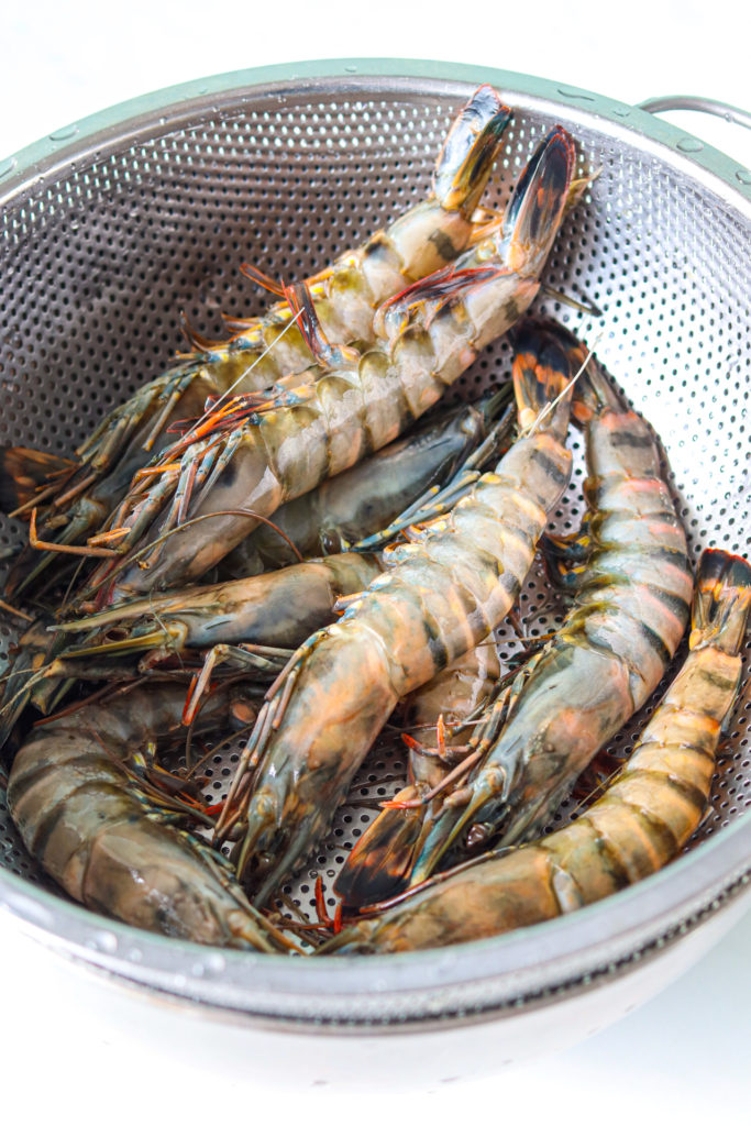 raw king prawns