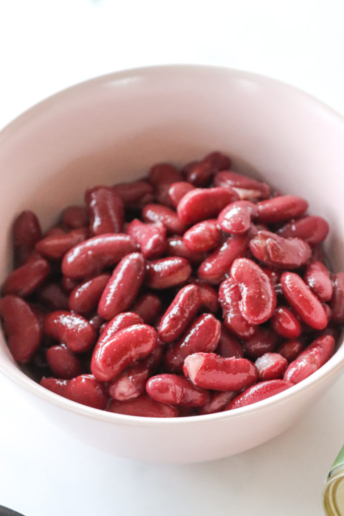 kidney beans in bowl