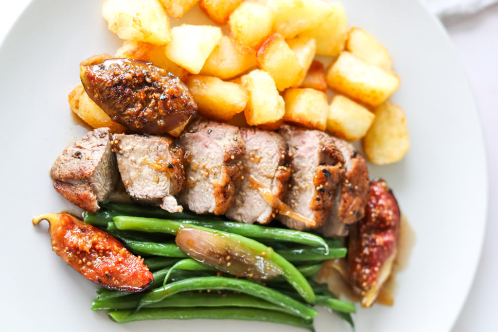 seared duck breast with figs sautéed potatoes and green beans