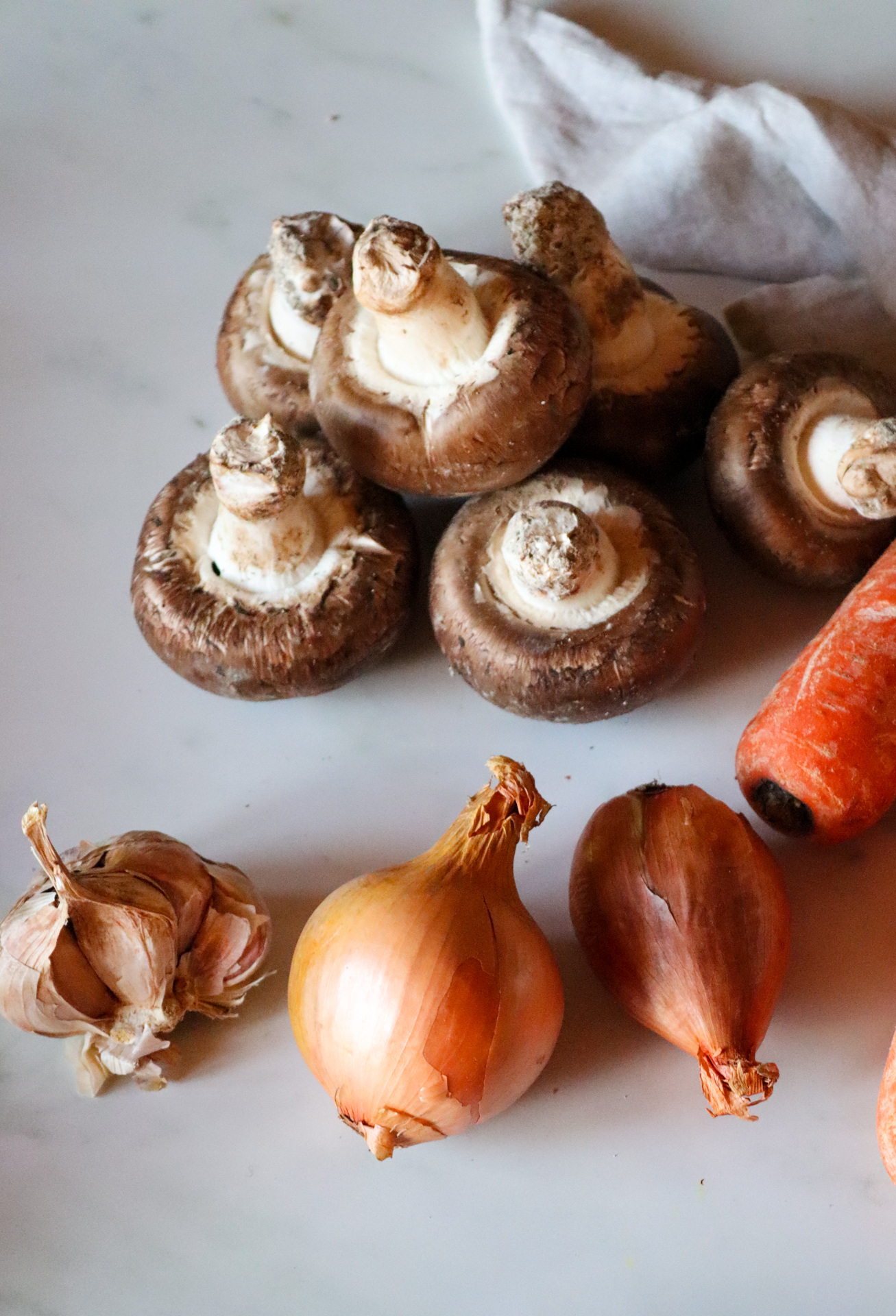 carrots onions and mushrooms