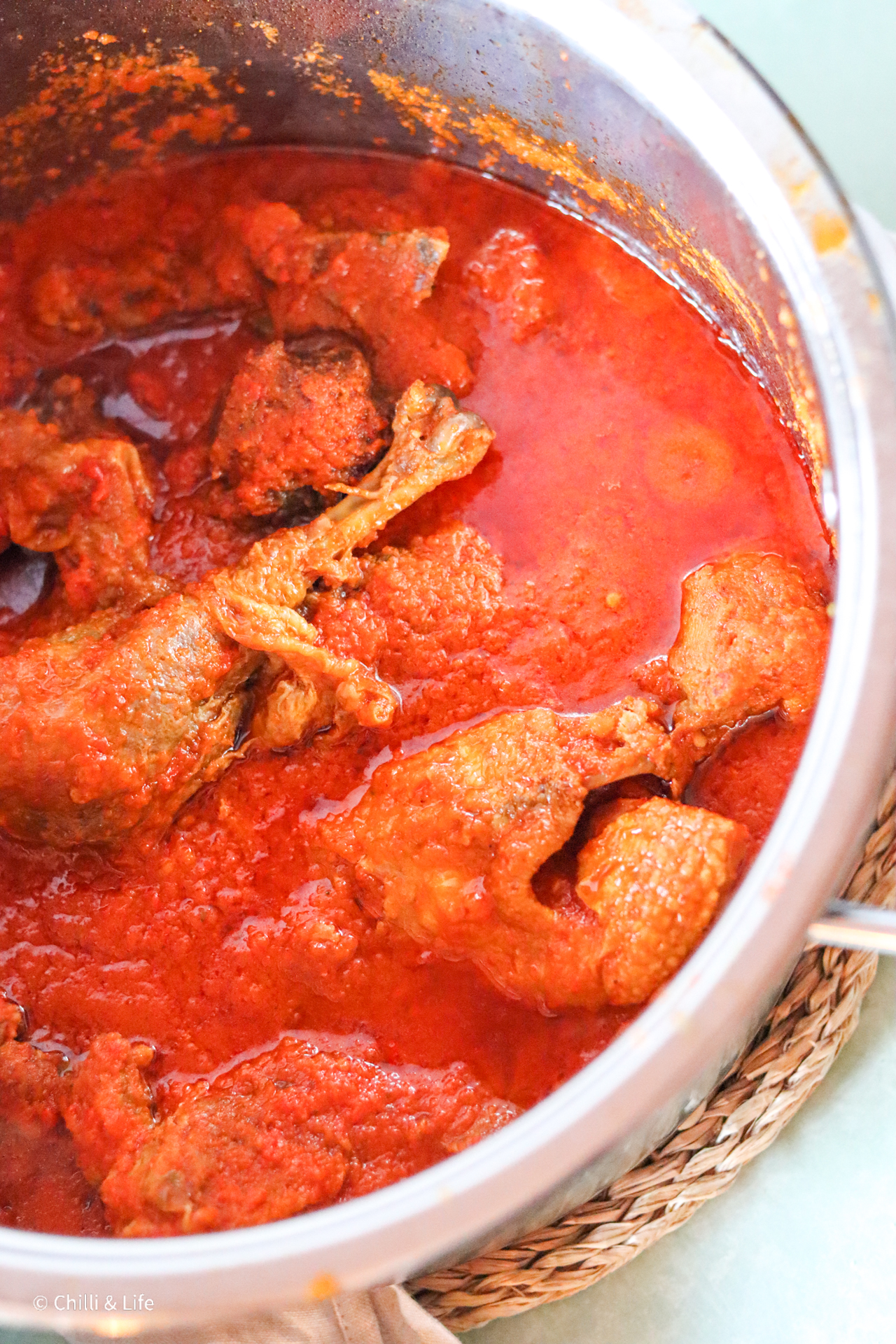 nigerian red stew with chicken and beef