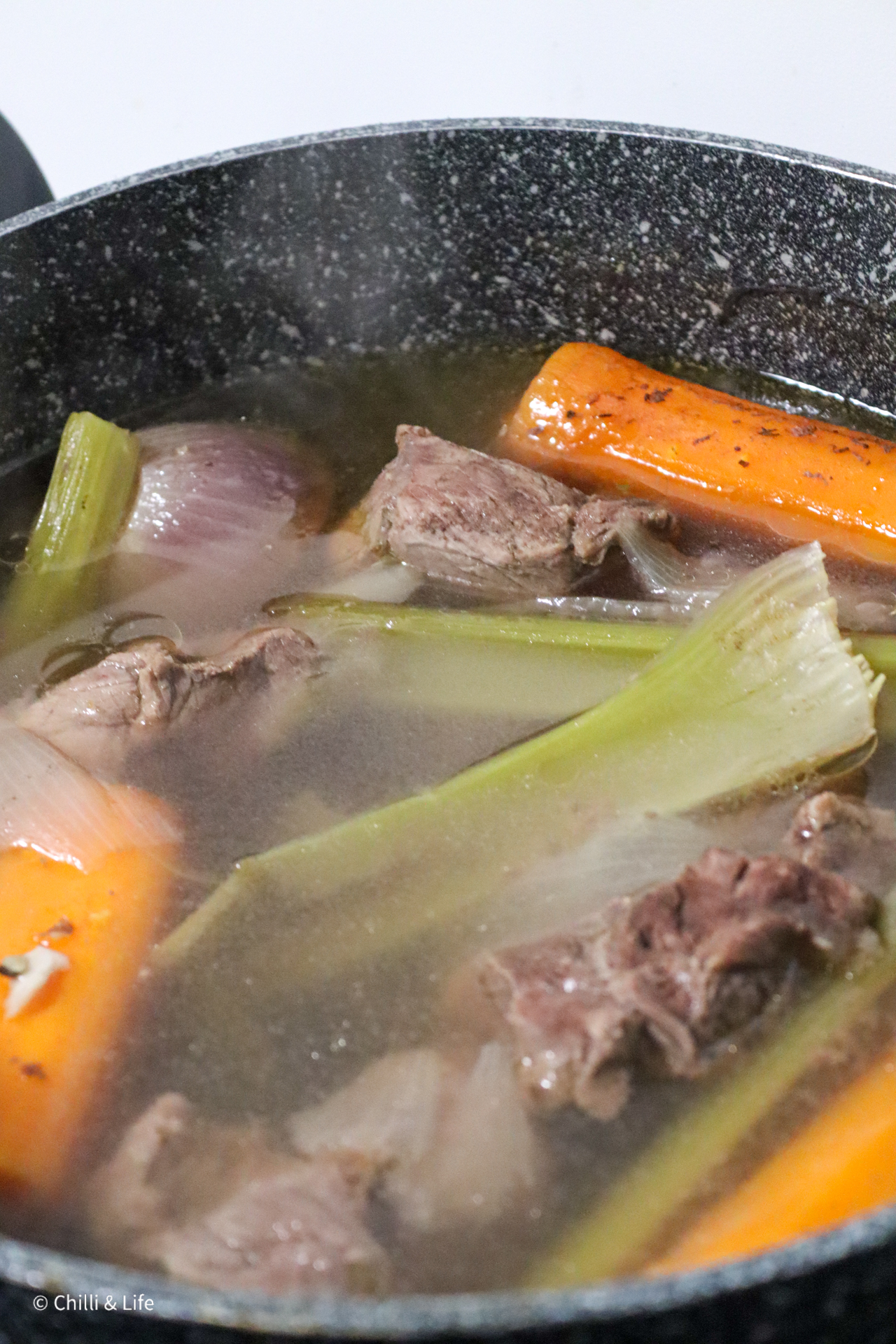 beef stock cooking