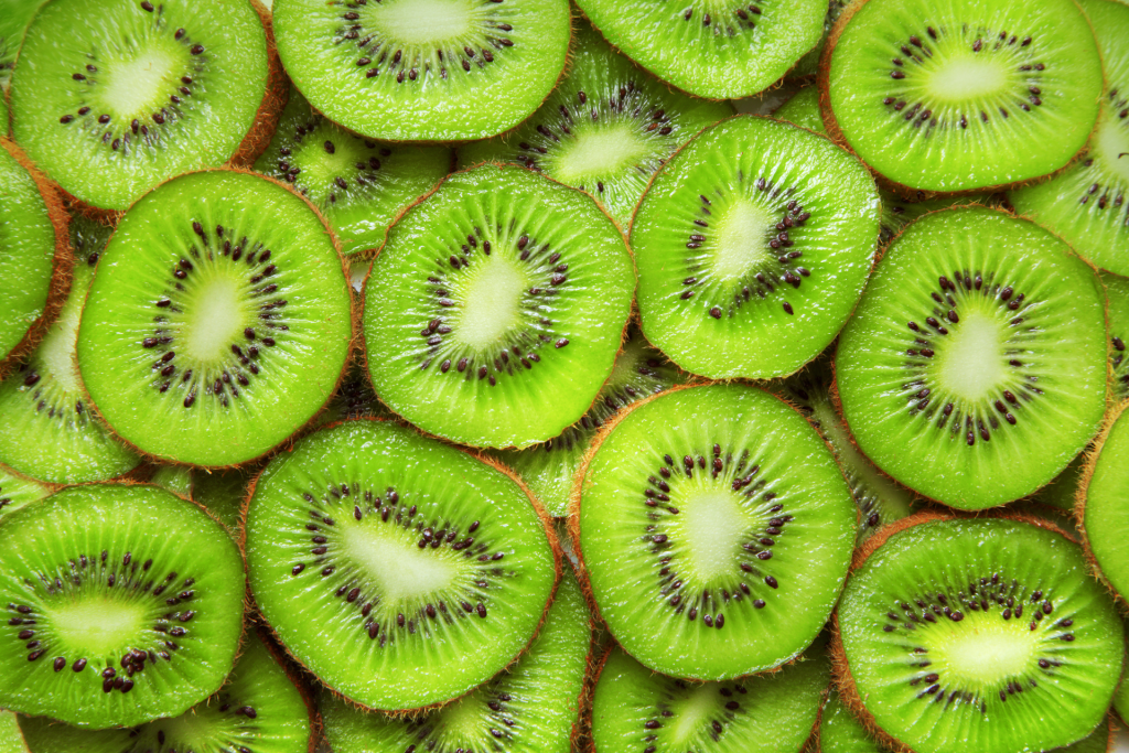 cut green kiwis
