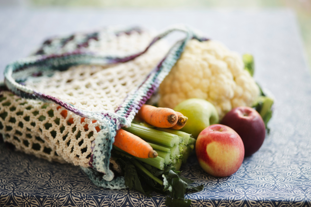 carrots cauliflower apples